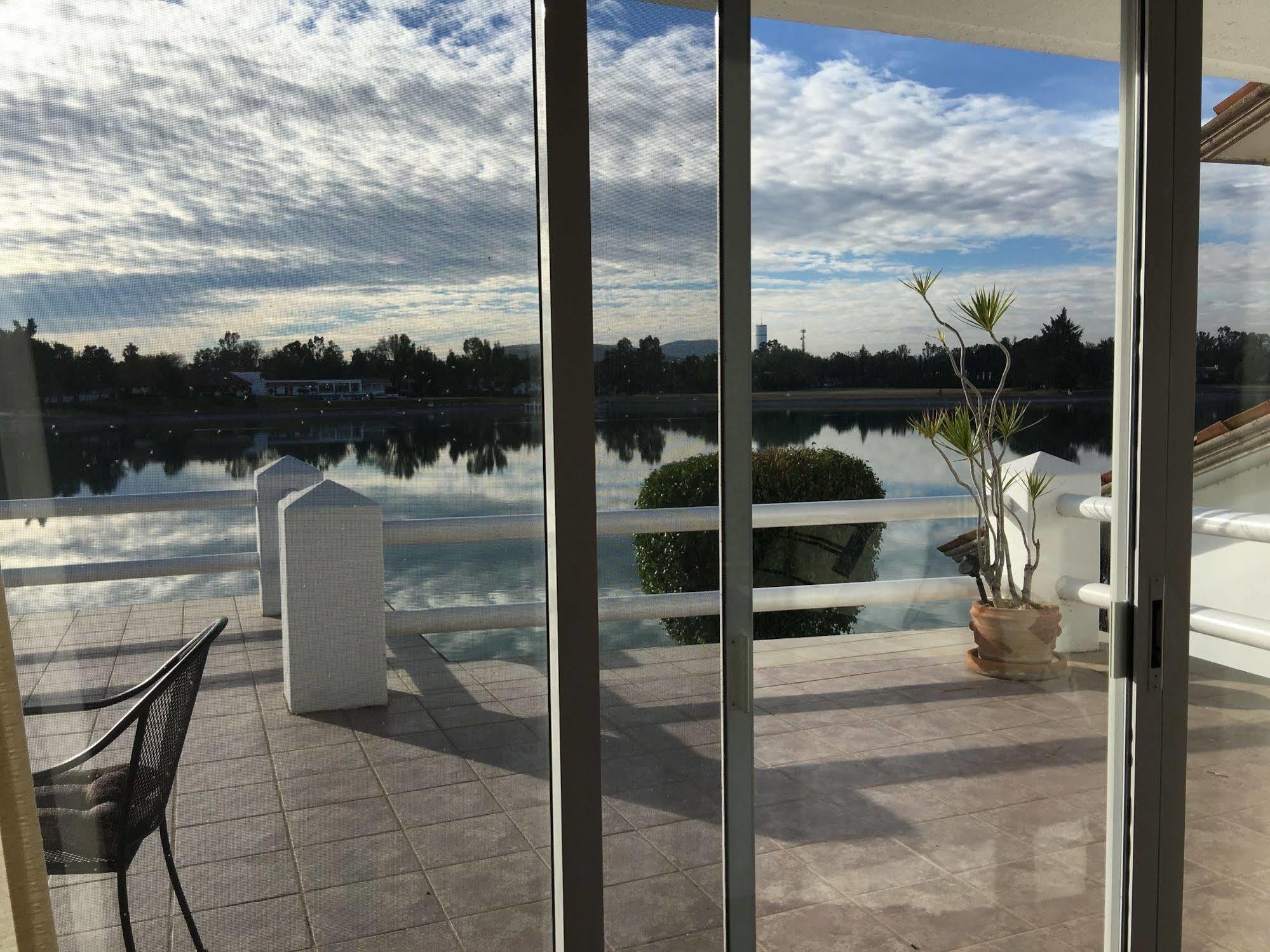 Casa Boutique Del Lago Vr San Juan del Rio Luaran gambar