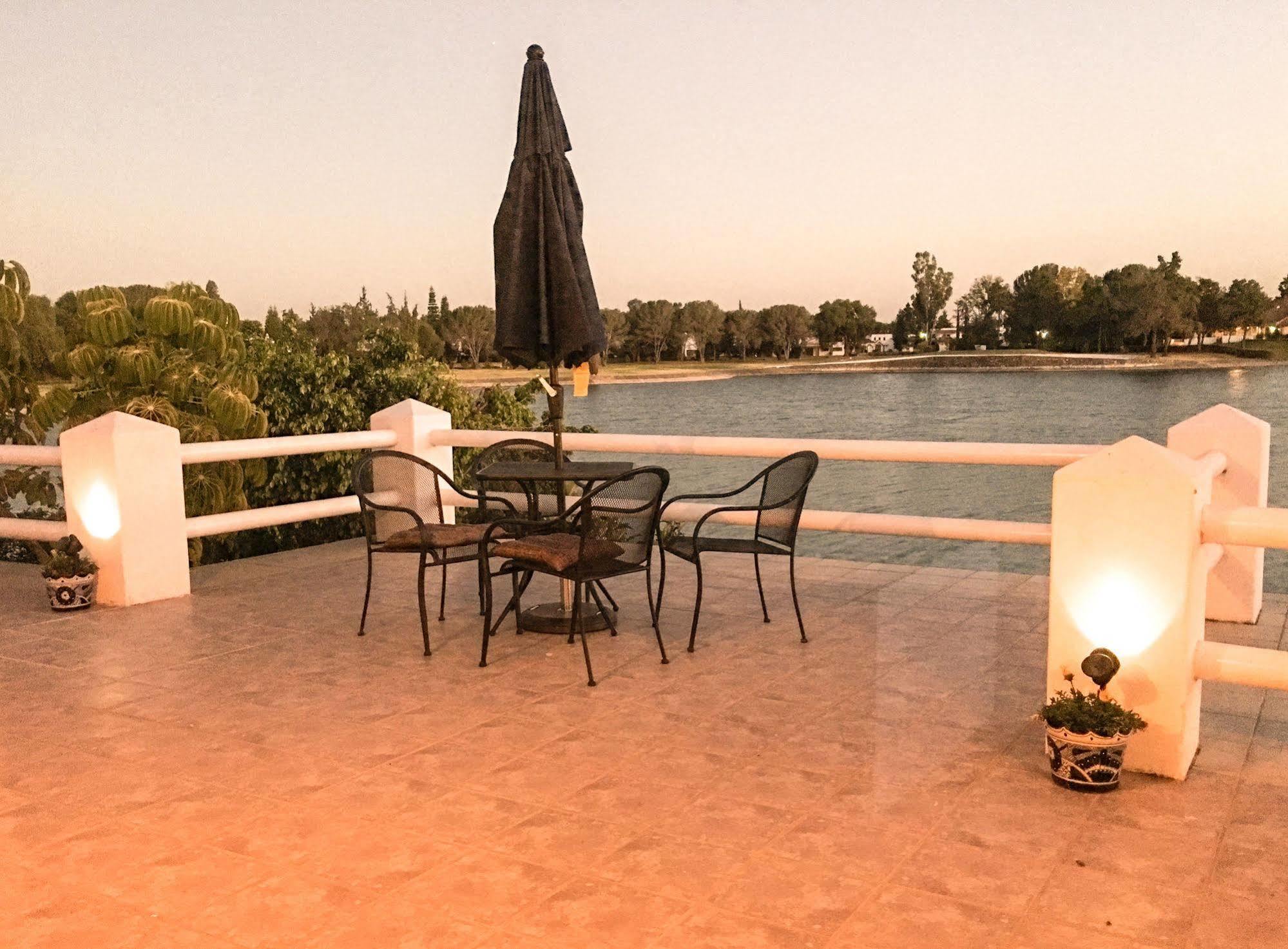 Casa Boutique Del Lago Vr San Juan del Rio Luaran gambar